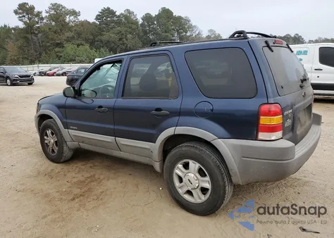 2002 Ford Escape Xlt from USA, damaged, VIN 1FMYU03132KB12421